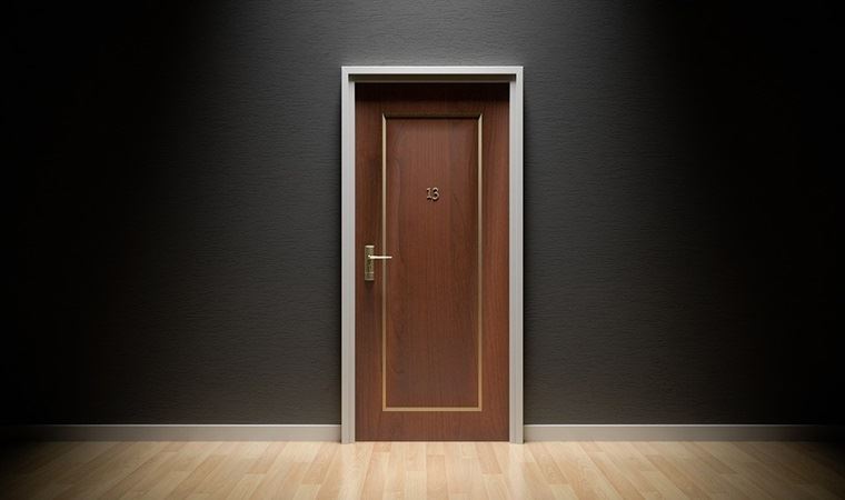 Odaya girince ne yapacağınızı unutmanızın nedeni: Kapı eşiği etkisi nedir?