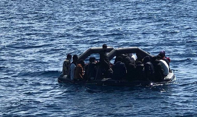 Uluslararası Göç Örgütü: Akdeniz'deki tekne kazasında en az 100 sığınmacı yaşamını yitirdi