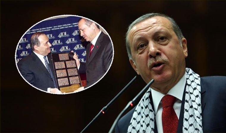 Erdoğan'ın ödülü bir kez daha gündemde: Boynunuzda Yahudi Cesaret Madalyası'yla ahkam kesiyorsunuz