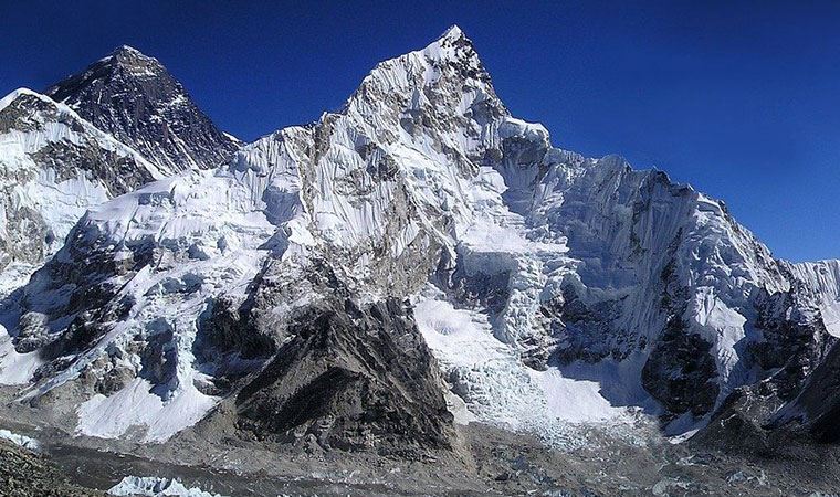 Çin hükümeti Everest'e tırmanış için  karar verdi