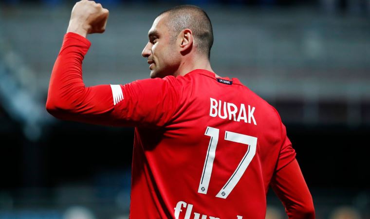 Burak Yılmaz'ın Lille formasıyla gol sevinci