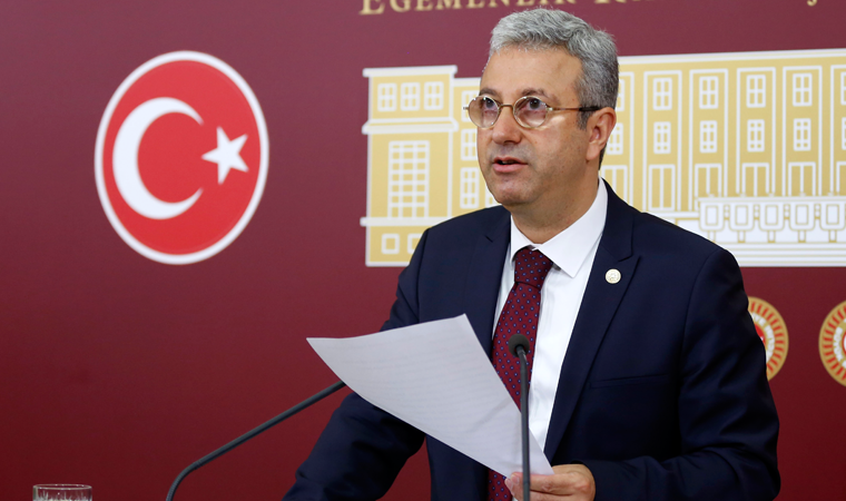 CHP'li Alpay Antmen'den 'kayıp ilanı': Görevini yapacak Cumhuriyet Savcısı  aranıyor!