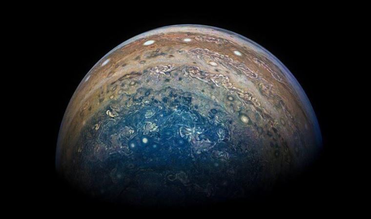 NASA'nın açıklaması Jüpiter'in uydusunda yaşam umudunu canlandırdı