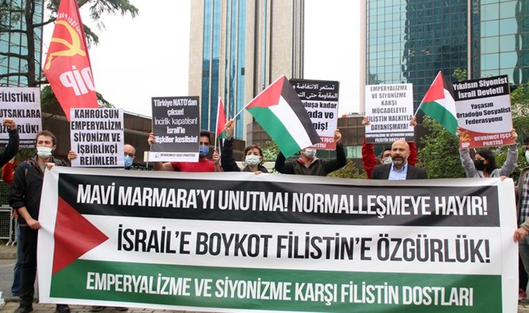 İsrail Başkonsolosluğu önünde Mavi Marmara protestosu