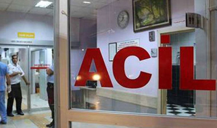 İzmir'de bir sağlık memuru hastanedeki pansuman odasında ölü bulundu