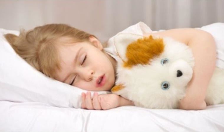 Çocukların ideal uyku rutini için gerekli 6 adım
