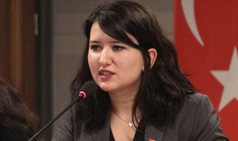 CHP'den gençlere çağrı: Siyasete girin