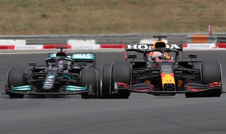 F1 Büyük Britanya Grand Prix'sinde tribünlerin tamamına seyirci alınacak