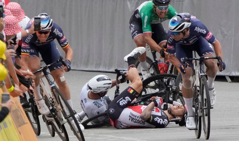 Fransa Bisiklet Turu'nda kaza!