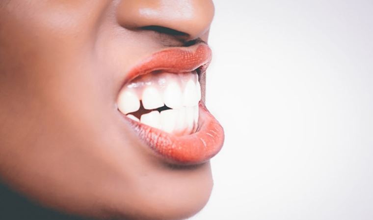 Diş sıkma hastalığına çene botoksu tedavisi www.cafemedyam.com 