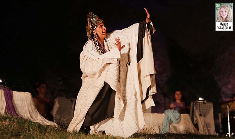 Kybele adlı tiyatro oyunuyla Anadolu'da yaşayan kadınlar anlatılacak