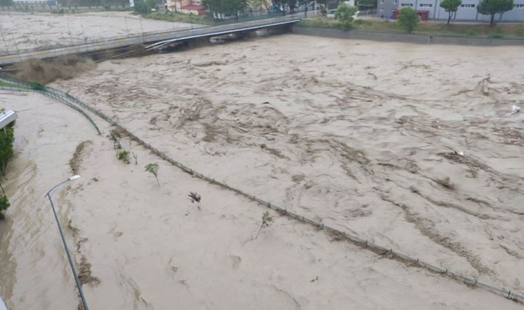 Son dakika: Bartın ve Sinop'ta sel felaketi: 1 kişi kayıp