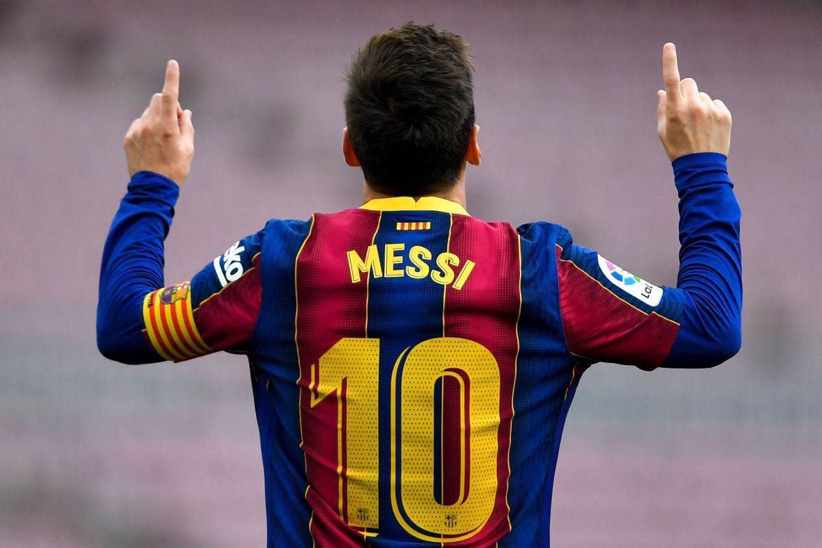 <p>Katalan kulübü yaşadığı mali sıkıntılar nedeniyle Messi ile sözleşme uzatamadı. </p>