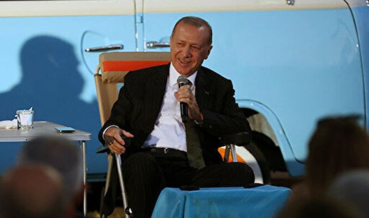 Z kuşağı endişesi Erdoğan'a şarkı söylettirdi