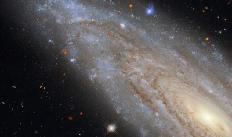 Evrenin ilk yıllarında oluşan iki galaksi keşfedildi