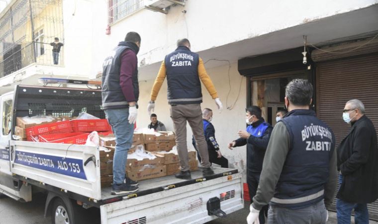 Adana'da 2 ton sağlıksız tavuk etine el konuldu