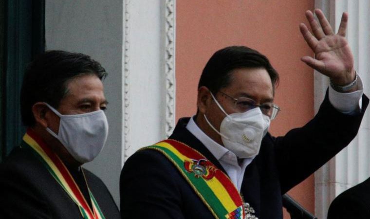 Bolivya'da hükümet koronavirüse teslim