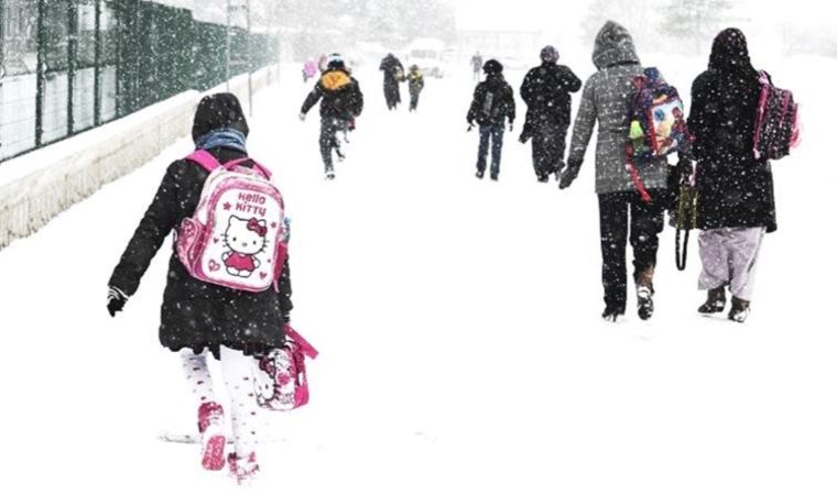 Bugün okullar tatil mi? Okullar hangi illerde tatil oldu? Valiliklerden gelen 12 Ocak kar tatili açıklamaları