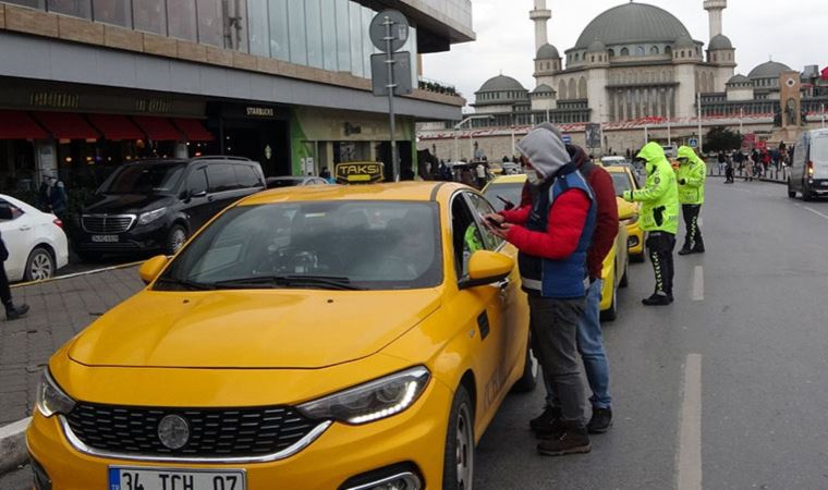 Taksim'de taksicilere ceza