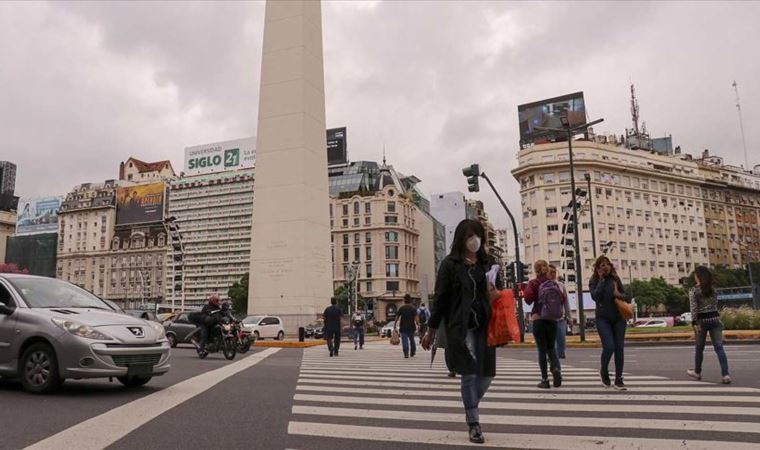 Arjantin ülkenin ilk flurona vakasını bildirdi
