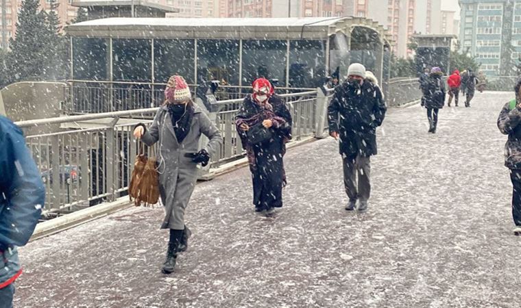 Son dakika | Ve İstanbul'da kar yağışı başladı