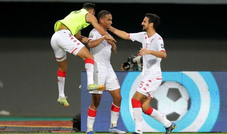 Afrika Uluslar Kupası'nda Tunus turnuvanın favorisi Nijerya'yı eledi