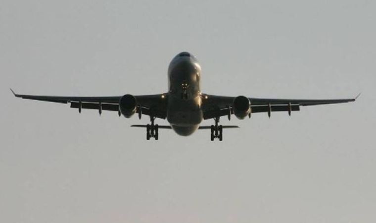 Varşova-Brüksel seferini yapan yolcu uçağı Düsseldorf'a acil iniş yaptı