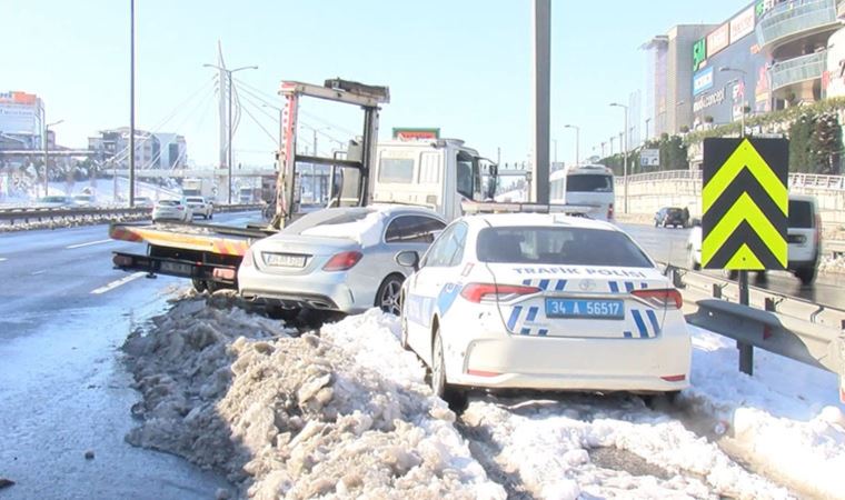 Vali uyarmıştı: Basın Ekspress'te kalan araçlar çekiliyor