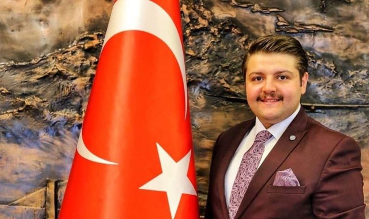 MHP'li başkanın oğlundan akaryakıt zamlarına tepki