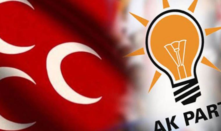AKP ve MHP'de istifa depremi, 120 kişi CHP'ye geçti
