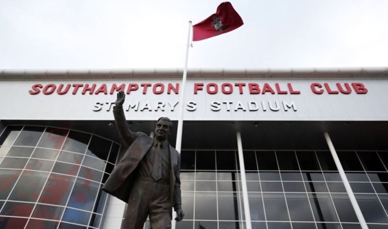 İngiliz ekibi Southampton'ın çoğunluk hisseleri el değiştirdi