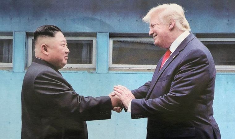 'Eski ABD Başkanı, insanlara Kuzey Kore lideri Kim ile hala iletişim halinde olduğunu söylüyor' iddiası
