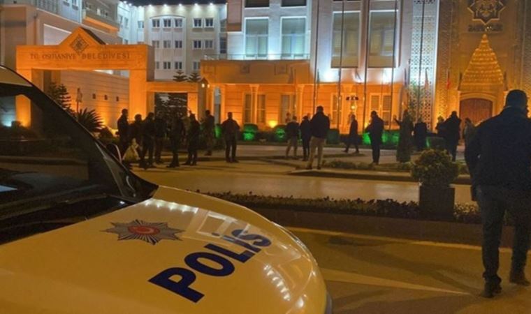 Osmaniye'de belediye binasına düzenlenen silahlı saldırının 5 şüphelisi yakalandı