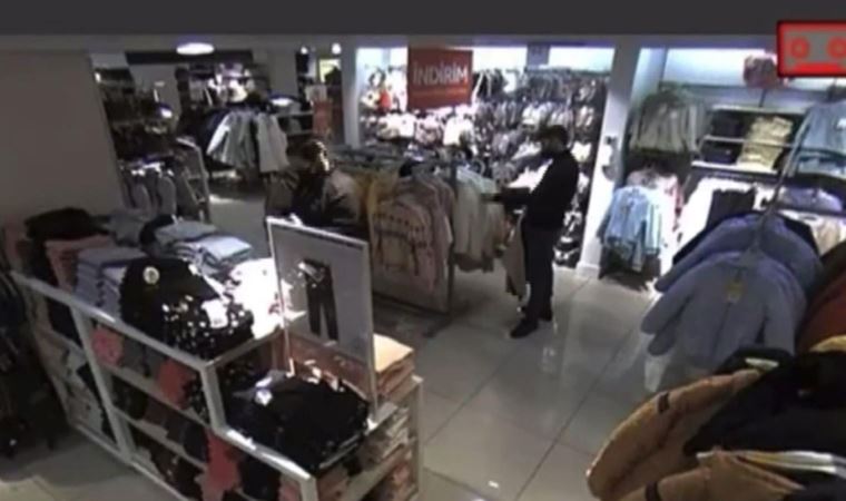 Şişli'de bulunan mağazada iğrenç olayı kameralar ortaya çıkardı