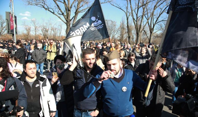 Çevreciler Belgrad'da eylemde