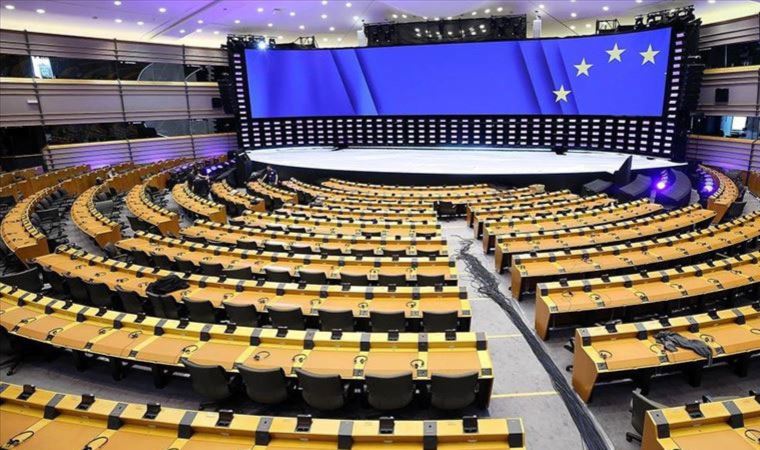 Avrupa Parlamentosu "altın pasaport" uygulamasının yasaklanmasını istedi