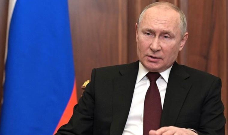 Rusya Devlet Başkanı Putin, Ukrayna krizine ilişkin açıklama yapıyor