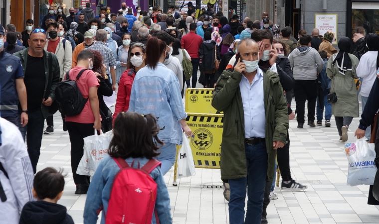 Prof. Dr. Aydın: Pandemi mücadelesi gevşetmeye uygun dönemde değil