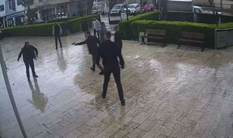 İzmir'de belediyede bıçaklı saldırı: 2 kişi tutuklandı