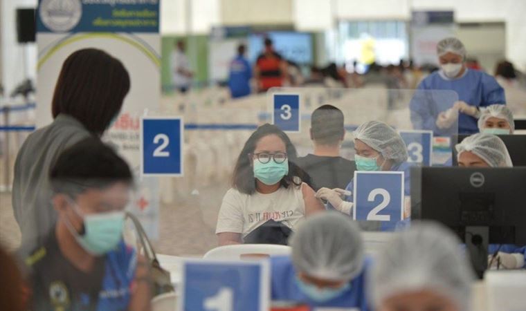 Tayland sağlık yetkilileri Sinovac ve Sinopharm'ın çocuklarda kullanımına onay verdi