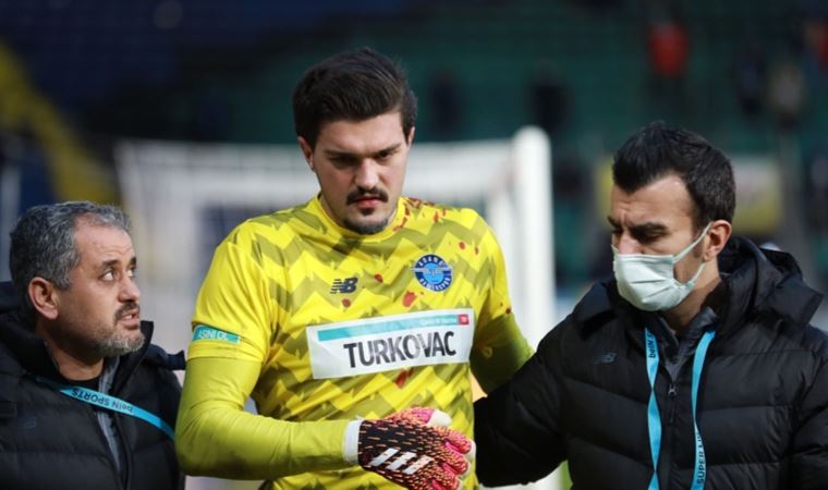 Adana Demirspor kalecisi Muric hakkında açıklama