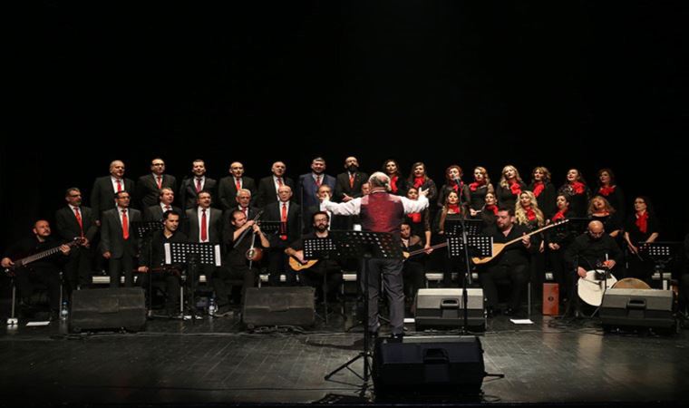 Nilüfer Belediyesi Türk Halk Müziği Korosu yılın ilk konserini gerçekleştirdi
