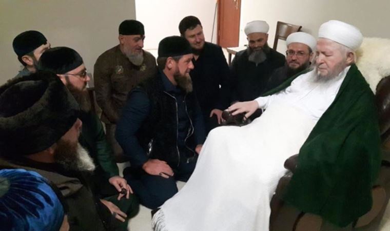 İsmailağa 'şeyh'i Kadirov'u ziyaret istedi, iktidardan 'sonun FETÖ olur' tehdidi geldi