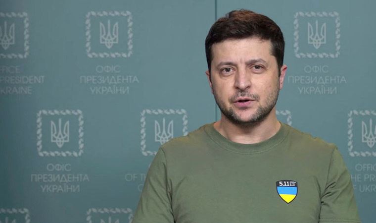 Zelenski: Ukrayna savunma hatlarına direniyor