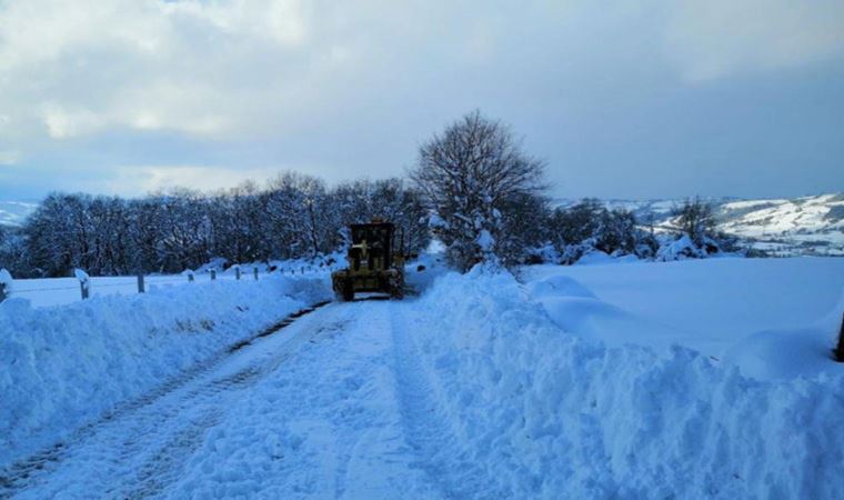 Sinop'ta kar nedeniyle 132 köy yolu kapandı