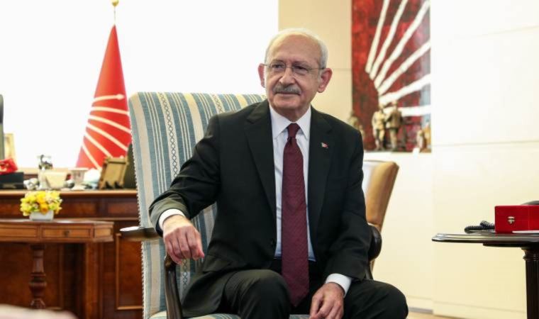 Kemal Kılıçdaroğlu, saat 21.00’i işaret etti