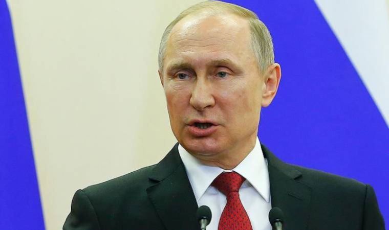 Putin, Ukrayna savaşına yönelik "sahte haberlere" hapis cezası öngören düzenlemeyi onayladı