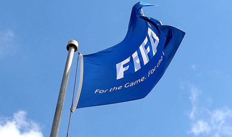 Son Dakika: FIFA'dan Ukrayna ve Rusya'daki yabancı oyunculara sözleşme fesih hakkı