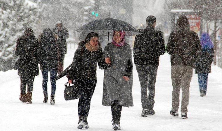 İstanbul'da "kar fırtınası" alarmı! Son 35 yılın en güçlüsü olacak
