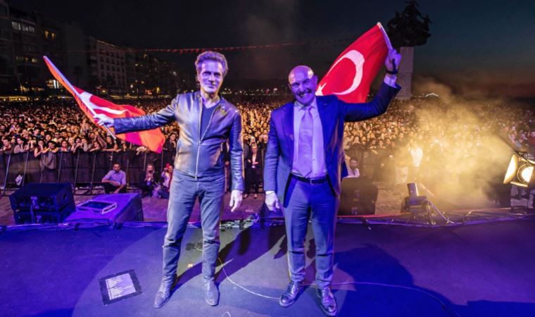 İzmir'de unutulmayacak 19 Mayıs kutlaması